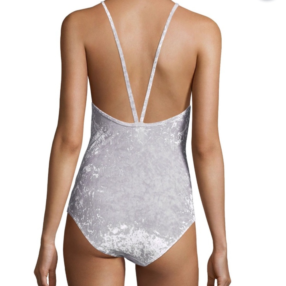Rosy pink velvet Bodysuit - Picture 2 of 2